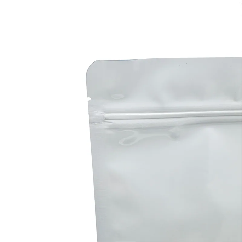 Clear Window Pet Food Pouches - Retail Ready Dog/Cat Food Packaging Bags — detail view