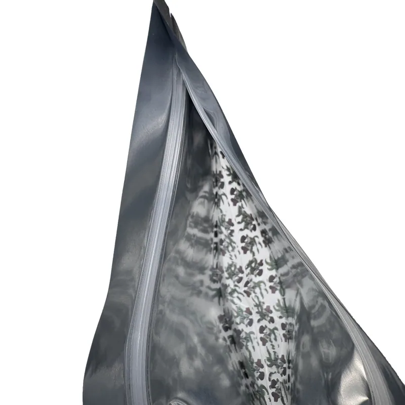 Mylar Bag with Resealable Zipper - Airtight Aluminum Foil Mylar Packaging Pouch for Long-Term Storage — detail view